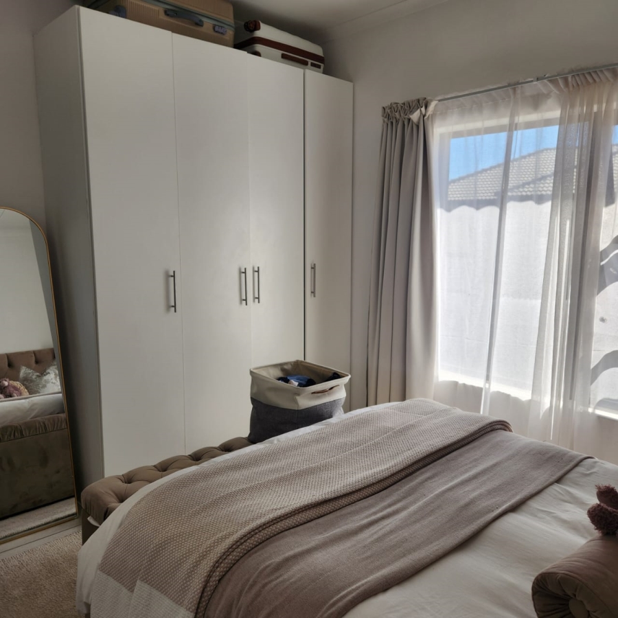 To Let 2 Bedroom Property for Rent in Grimbeeck Park North West